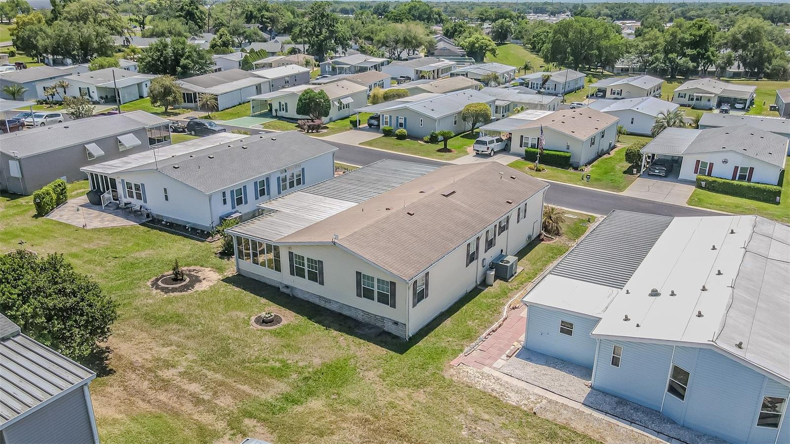 GRAND HORIZONS - Residential