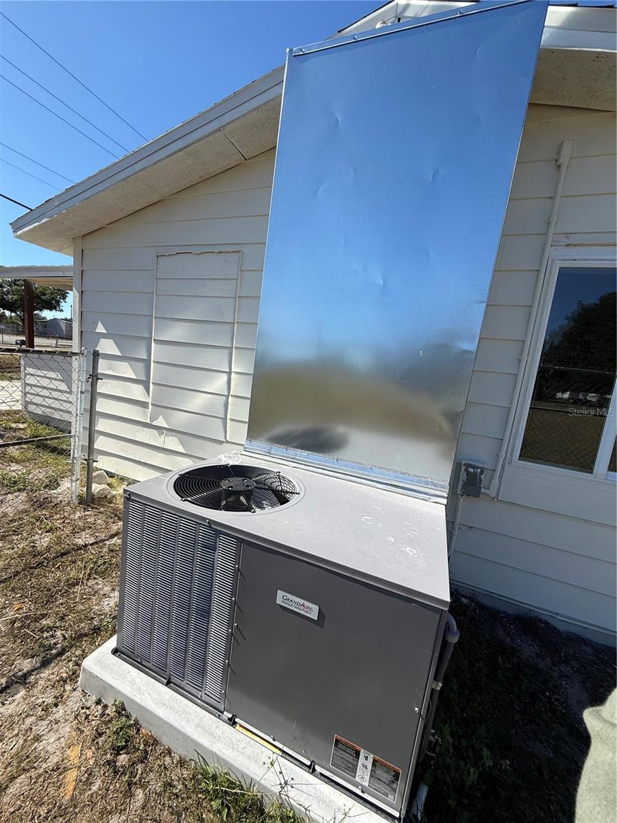 AZALEA PARK - Residential