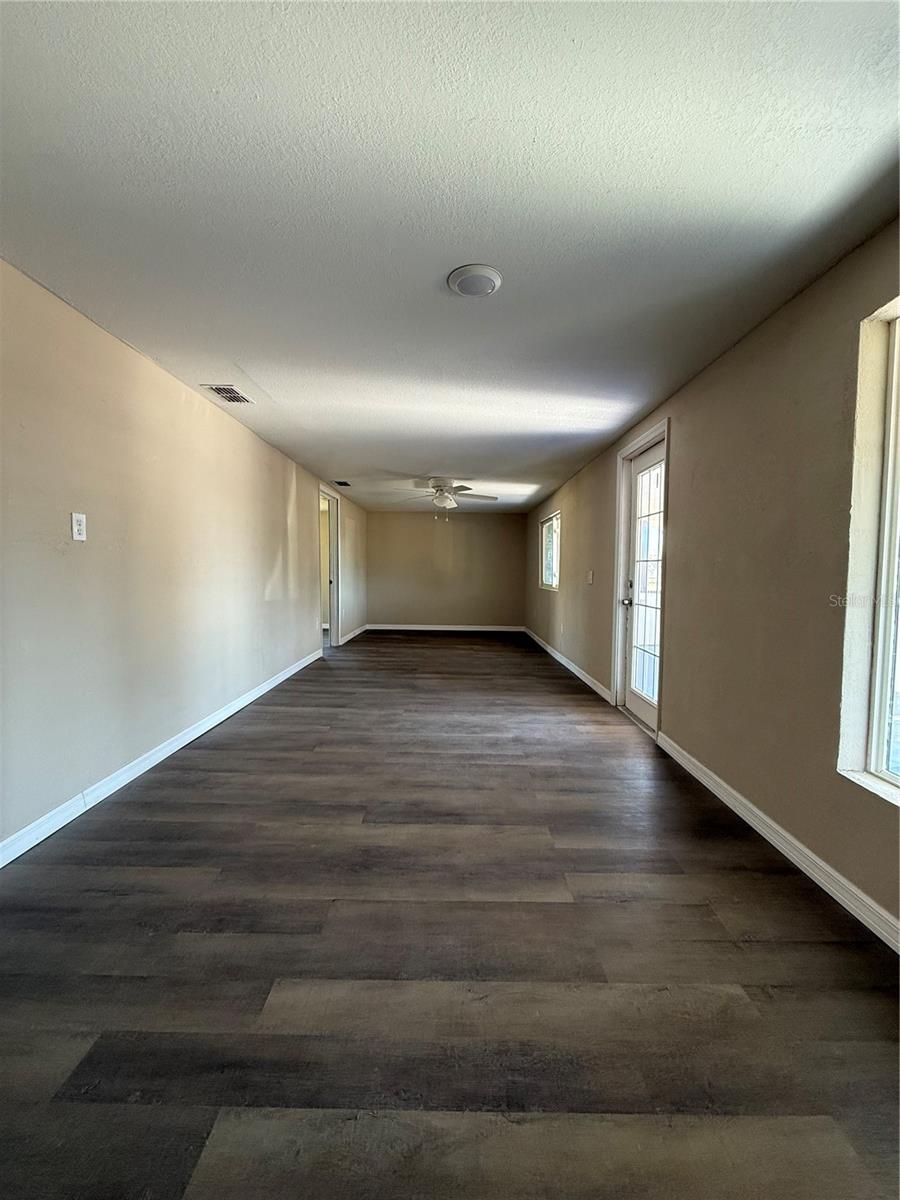 AZALEA PARK - Residential