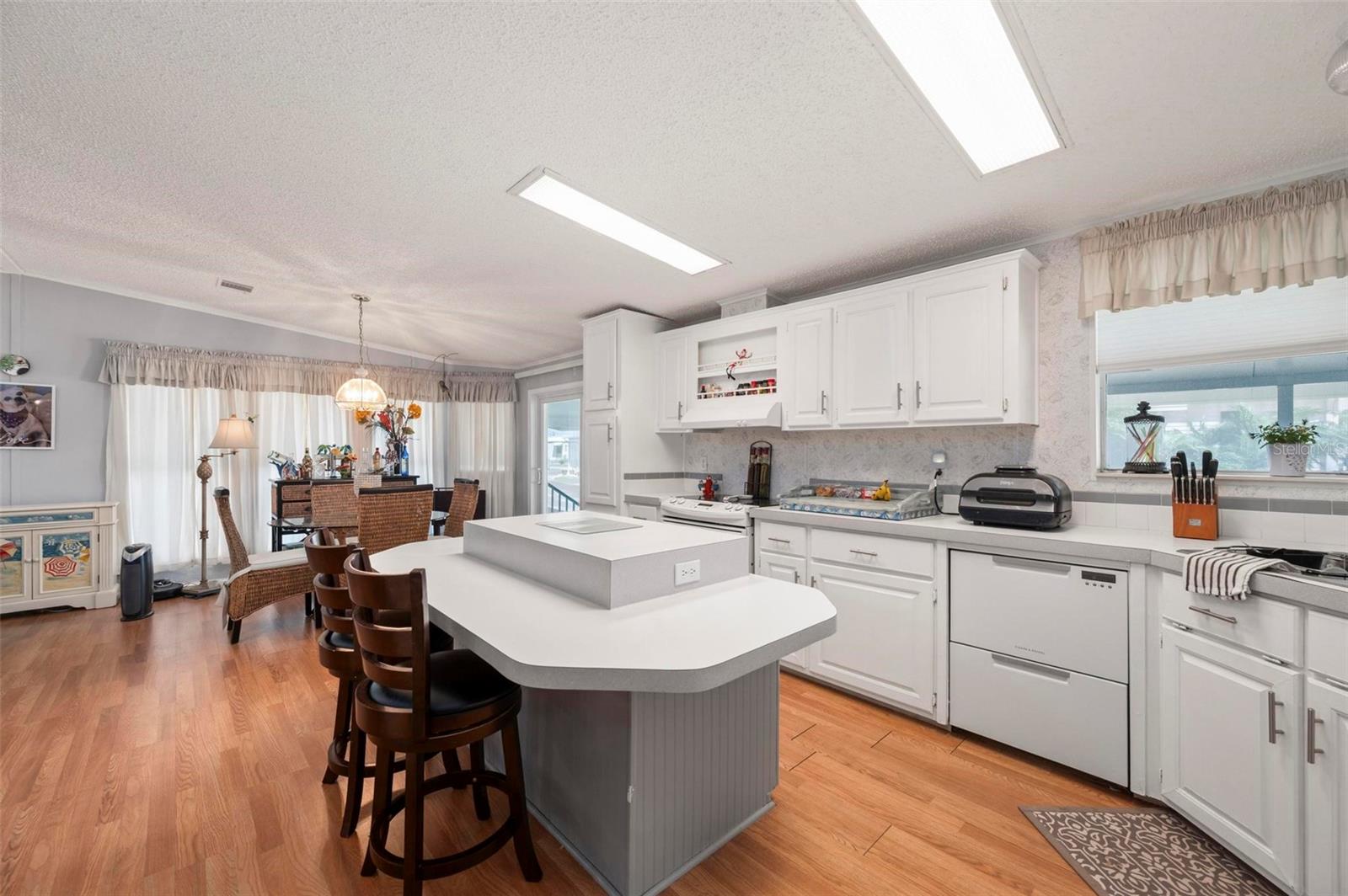 PORT CHARLOTTE VILLAGE - Residential