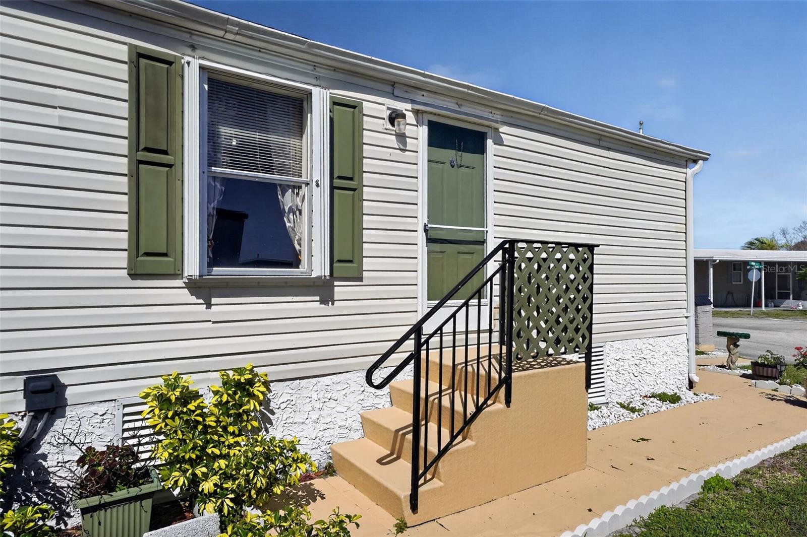 PORT MALABAR HOLIDAY PARK UNIT 01 - Residential