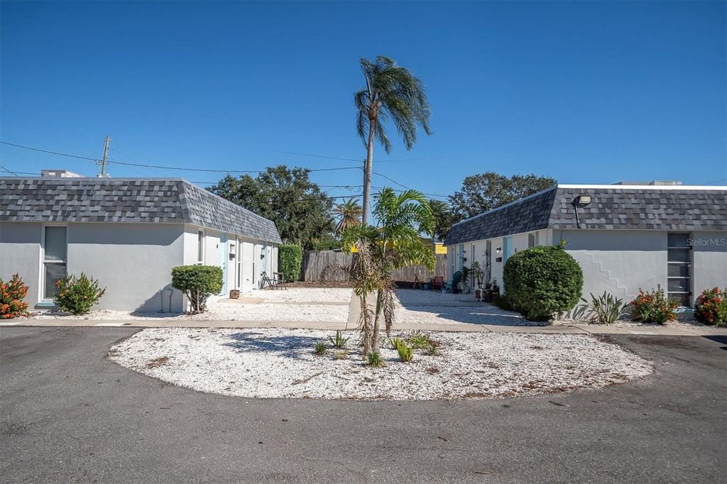 Photo of 885 Beltrees Street, Dunedin, FL 34698 (MLS # TB8325784)