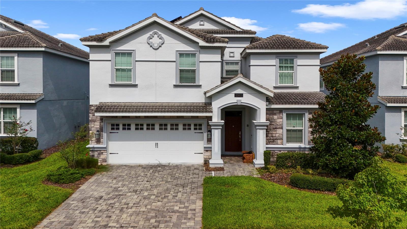 8911 STINGER DRIVE