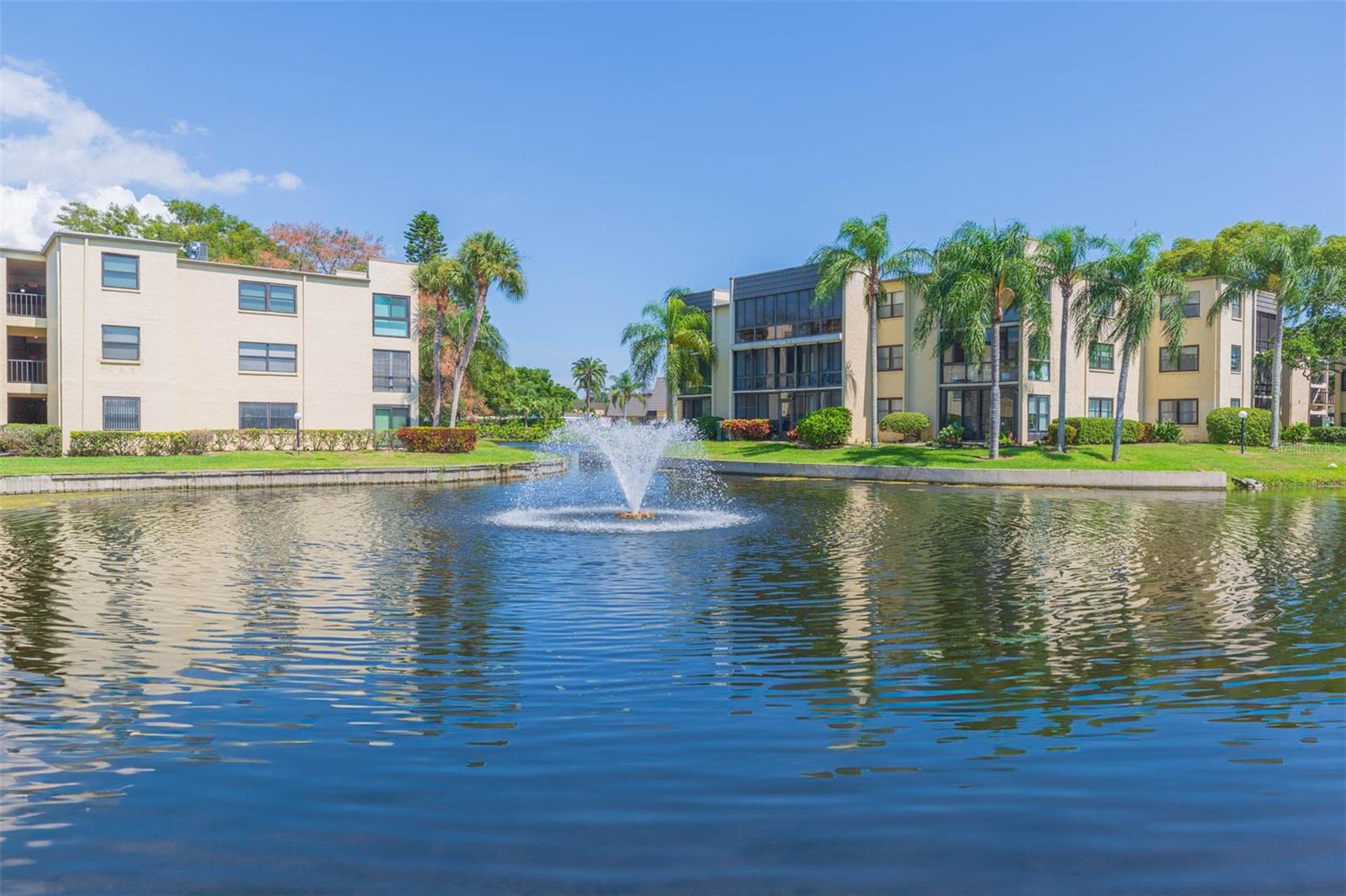 LAKEVIEW OF LARGO - Residential Lease