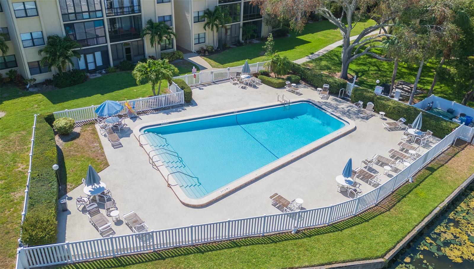 LAKEVIEW OF LARGO - Residential Lease