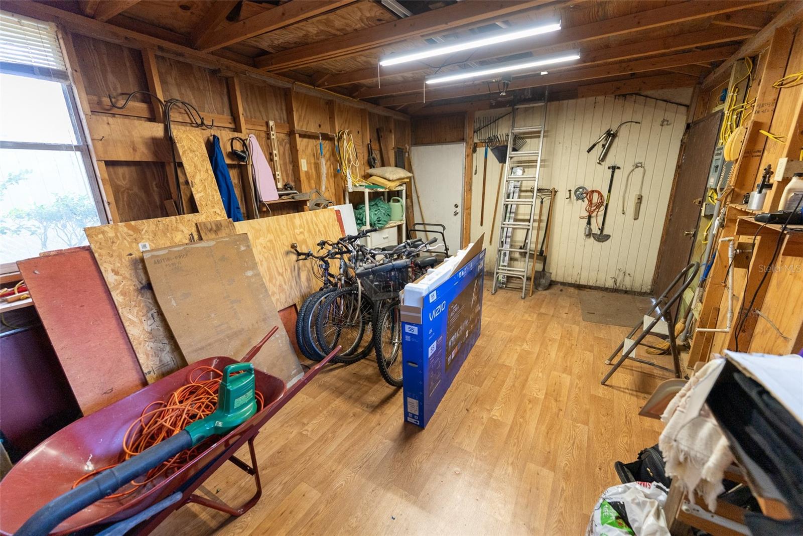 EUREKA SHORES - Residential