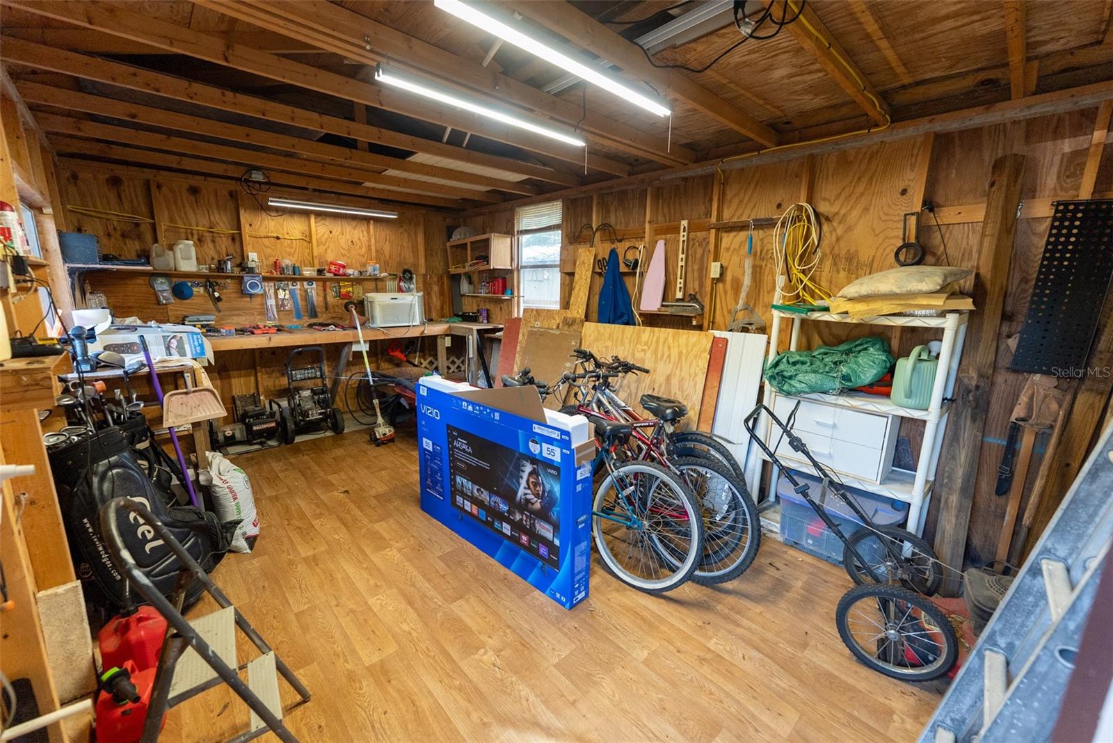 EUREKA SHORES - Residential