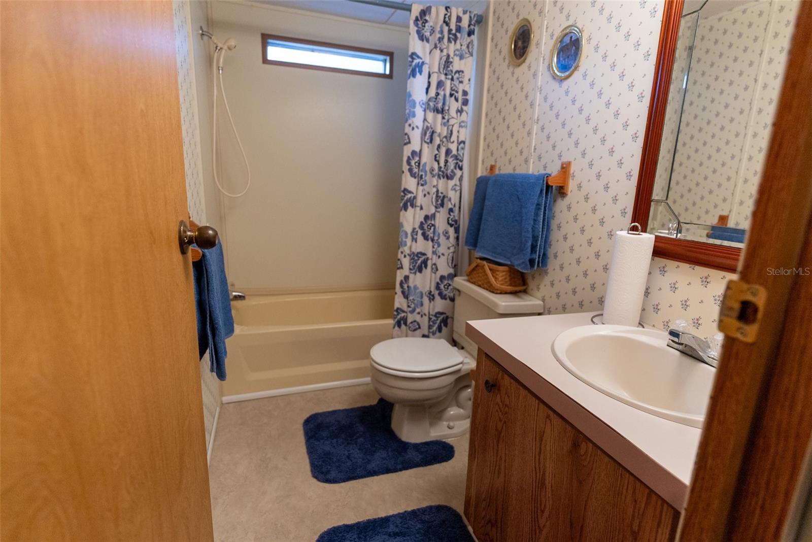 EUREKA SHORES - Residential