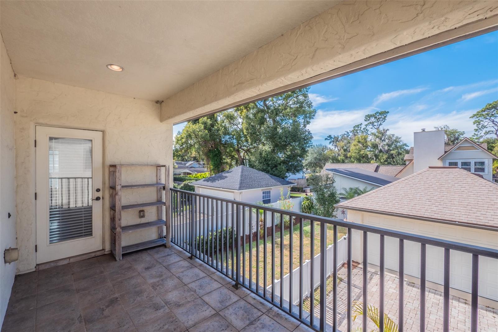 DUBSDREAD HEIGHTS - Residential