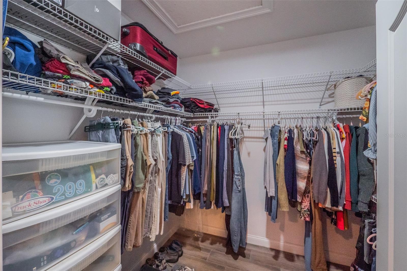 DUBSDREAD HEIGHTS - Residential