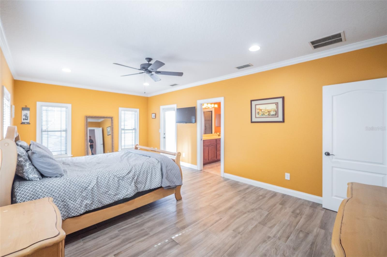 DUBSDREAD HEIGHTS - Residential