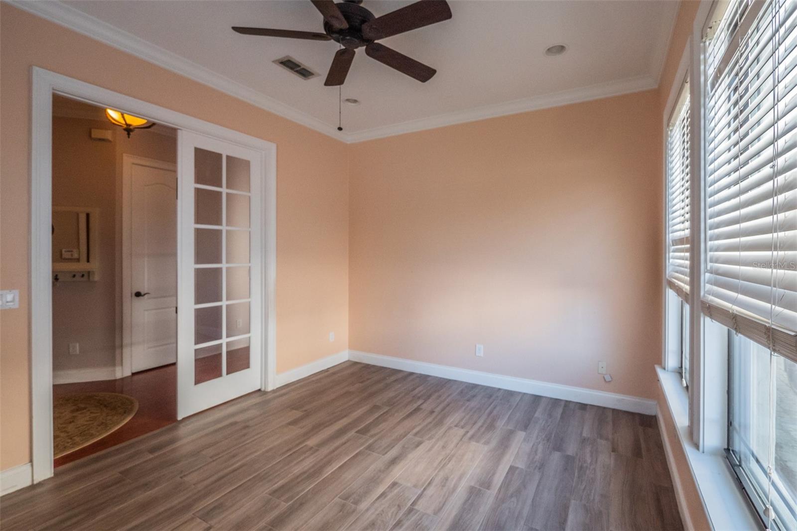 DUBSDREAD HEIGHTS - Residential