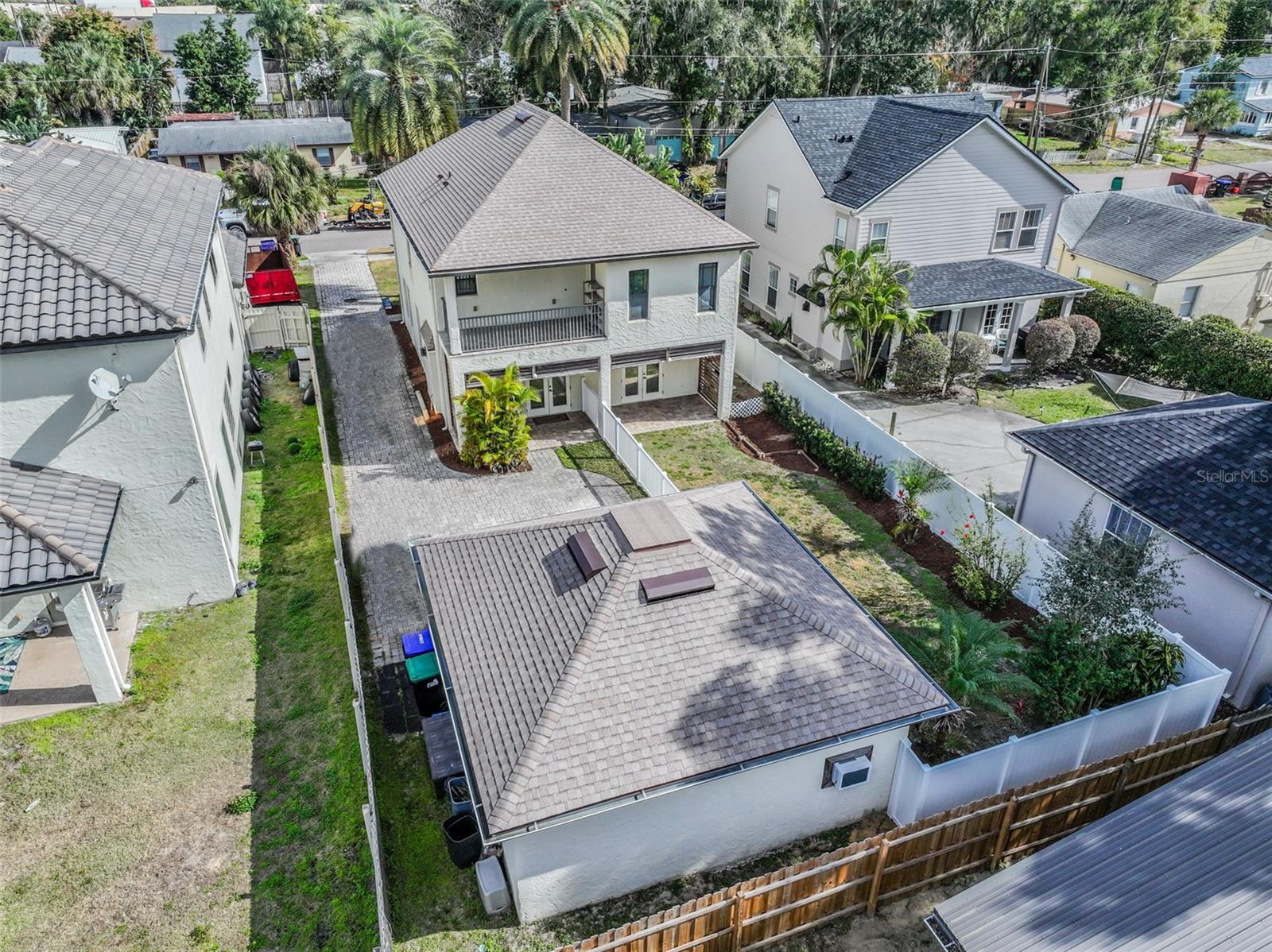 DUBSDREAD HEIGHTS - Residential