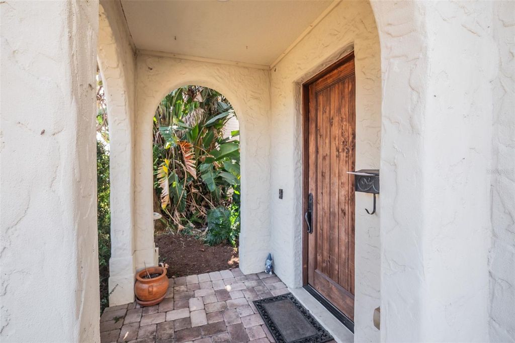 Photo of 681 Overspin Drive, Winter Park, FL 32789 (MLS # O6376464)