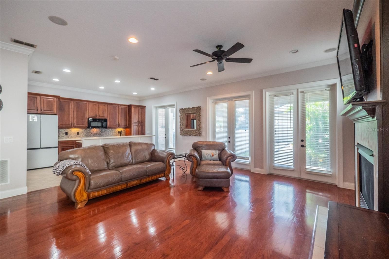 DUBSDREAD HEIGHTS - Residential