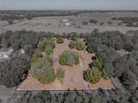 A home in DADE CITY