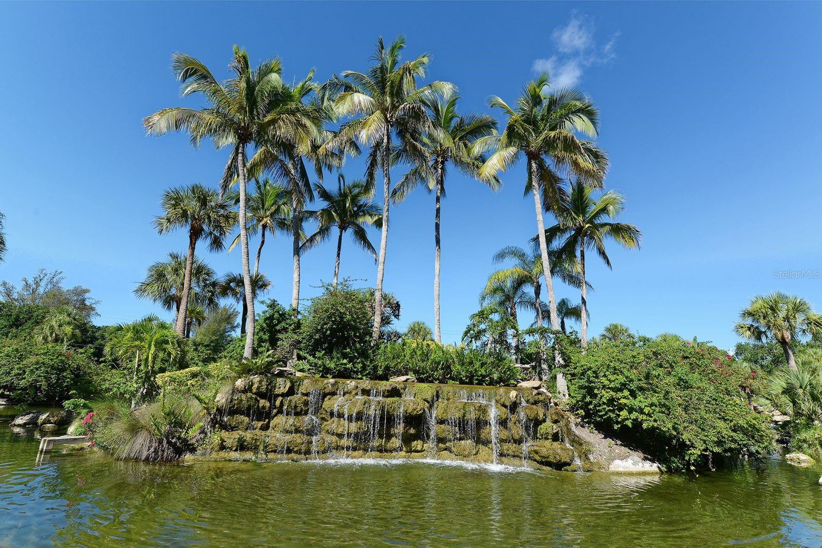 HARBOR TOWERS Y & R - Residential Lease