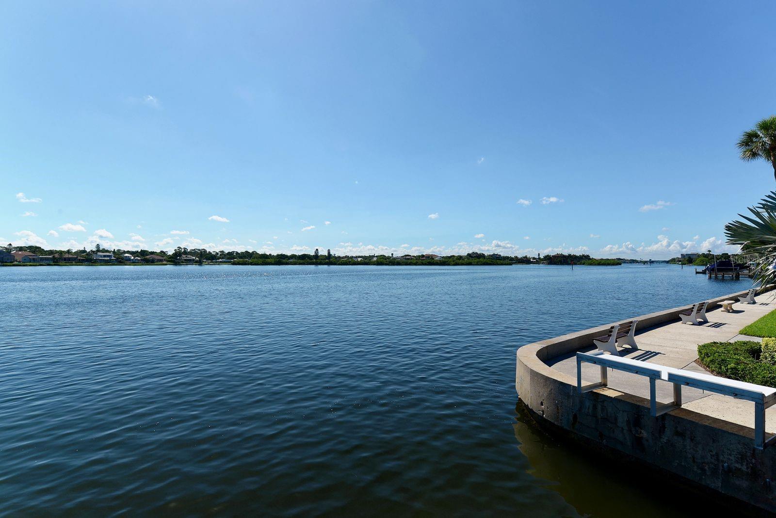 HARBOR TOWERS Y & R - Residential Lease