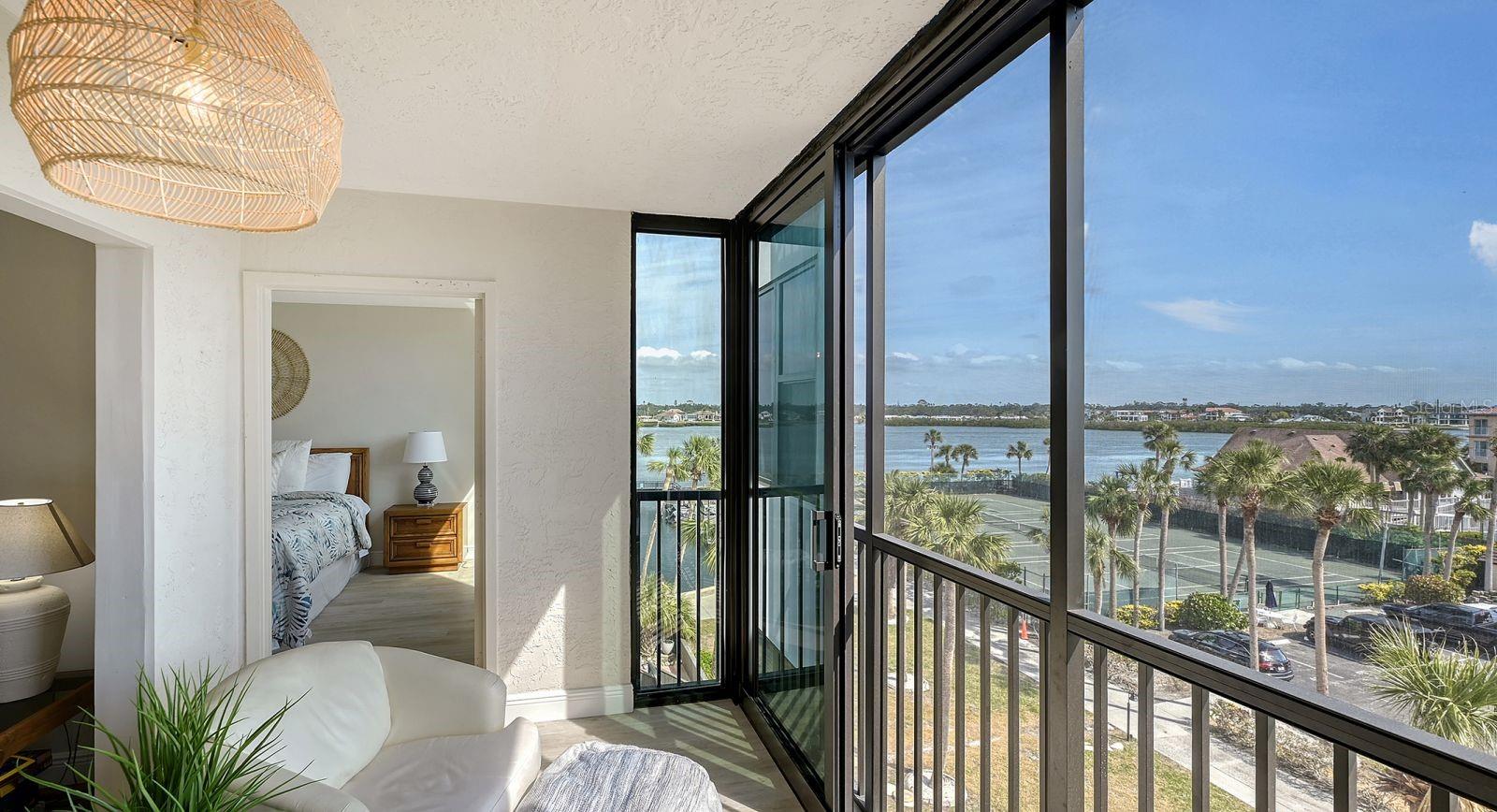 HARBOR TOWERS Y & R - Residential Lease