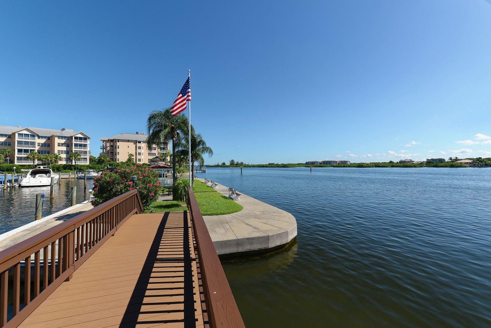 HARBOR TOWERS Y & R - Residential Lease