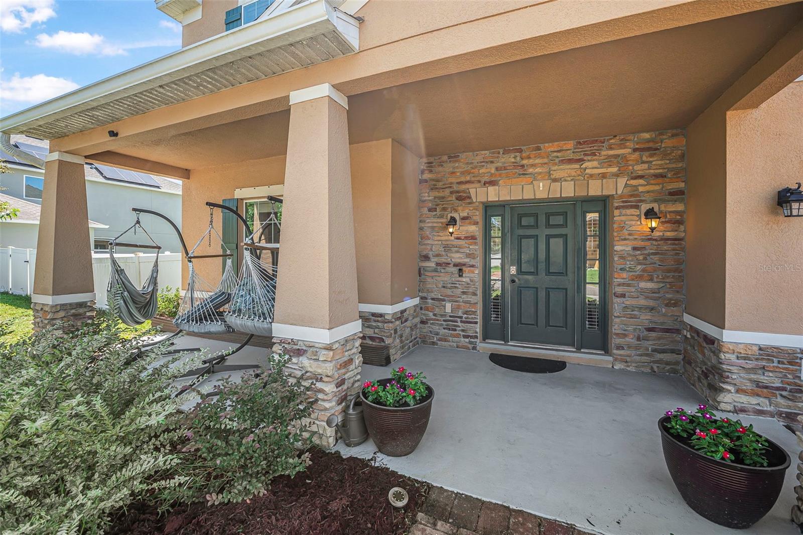 120 LOS ARBOR DRIVE