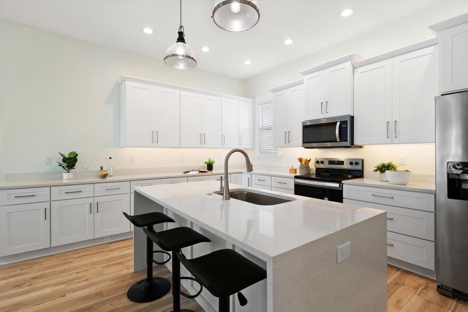 BAYVIEW ESTATES OF INDIAN ROCKS - Residential