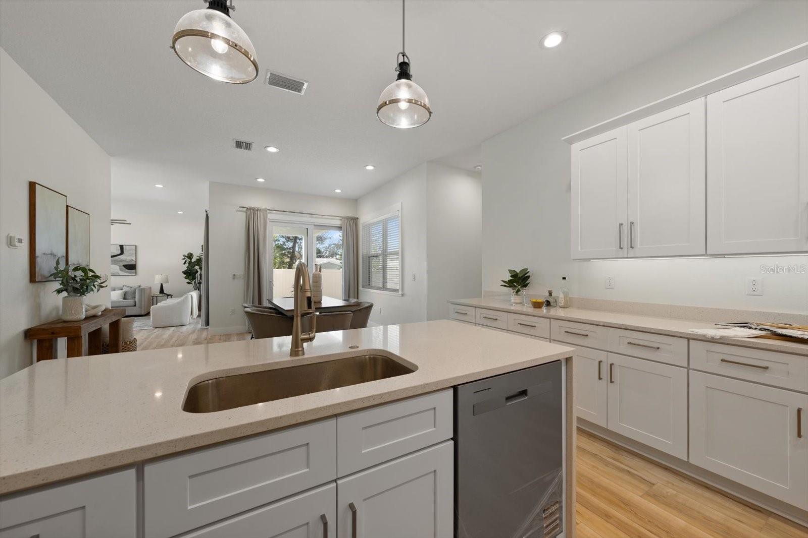 BAYVIEW ESTATES OF INDIAN ROCKS - Residential