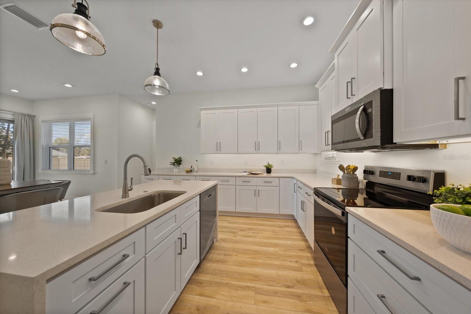 BAYVIEW ESTATES OF INDIAN ROCKS - Residential