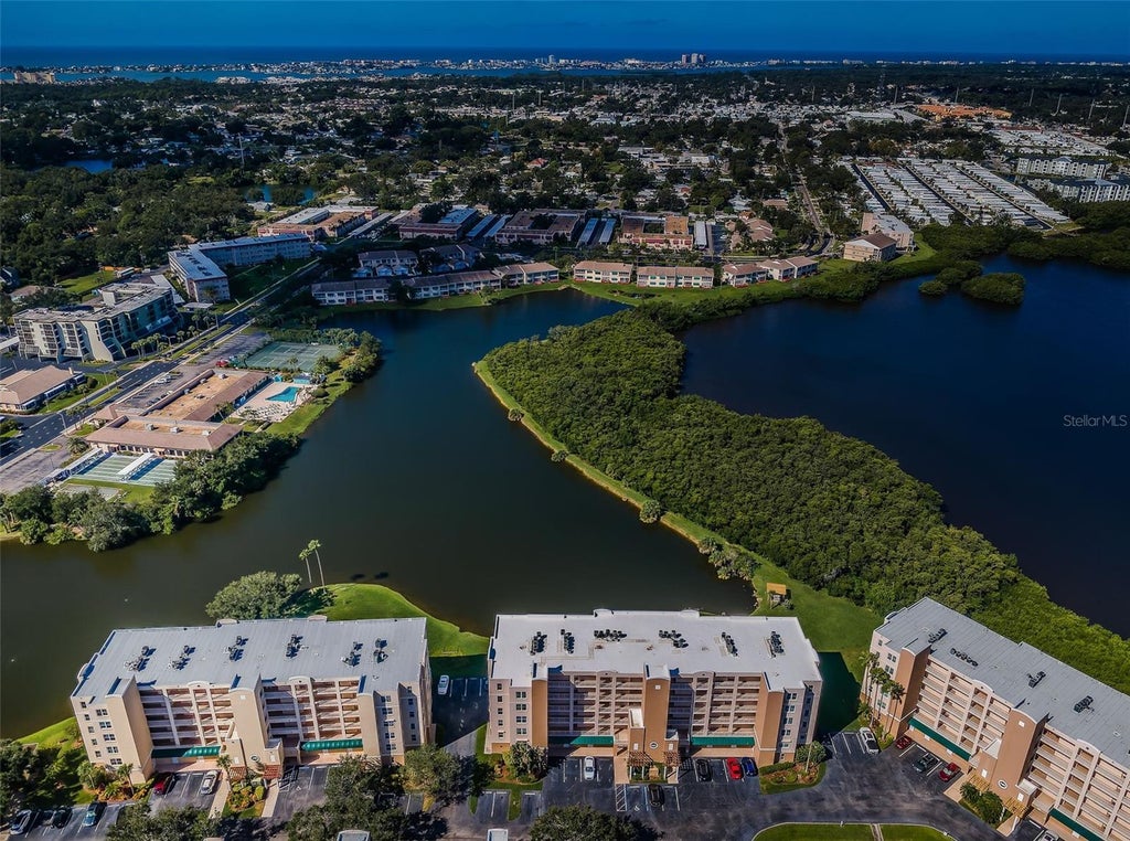 Photo of 6450 Shoreline Drive #9203, Seminole, FL 33708 (MLS # TB8555520)
