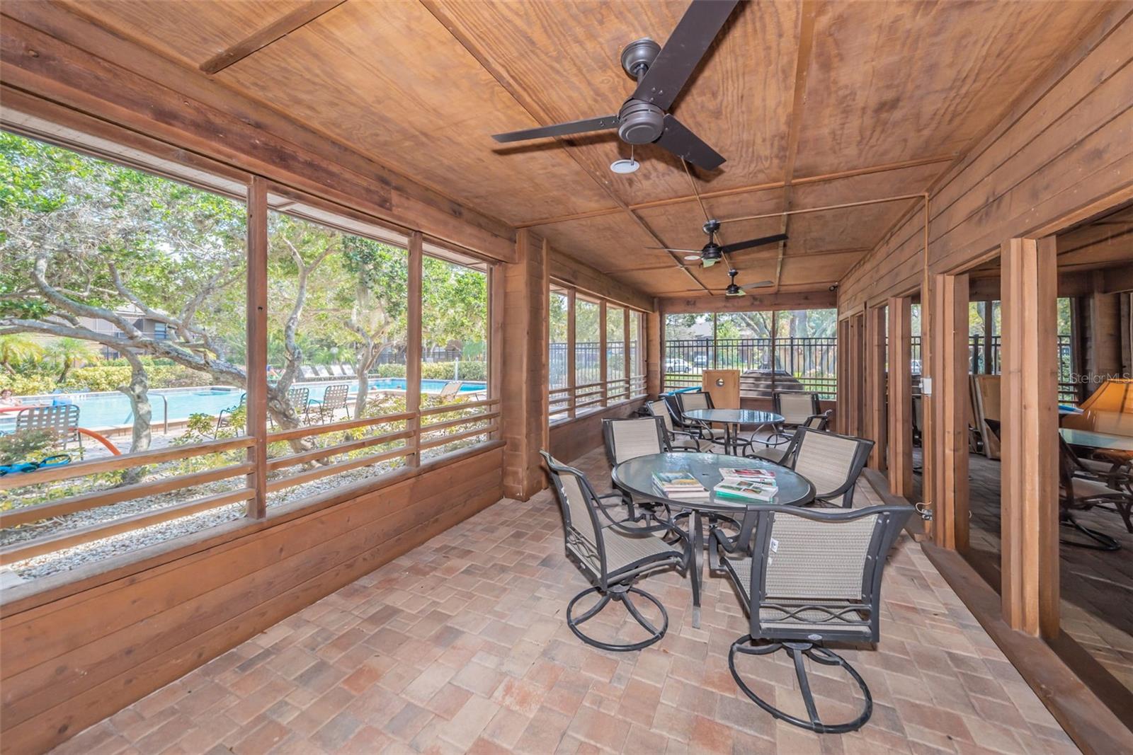 GLENEAGLES I CONDO - Residential