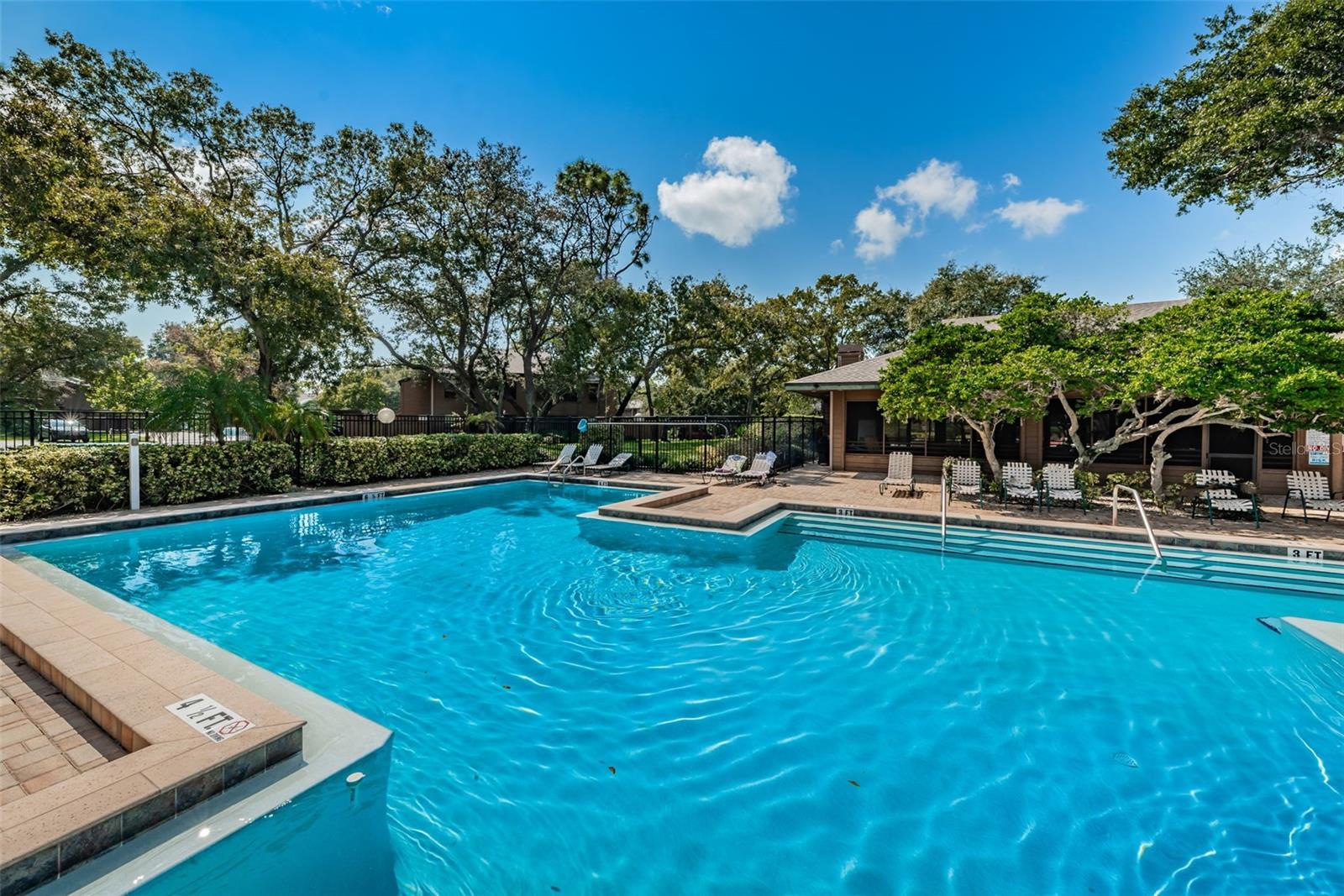 GLENEAGLES I CONDO - Residential