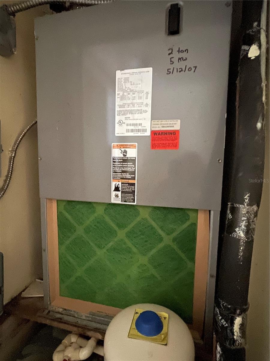 GLENEAGLES I CONDO - Residential