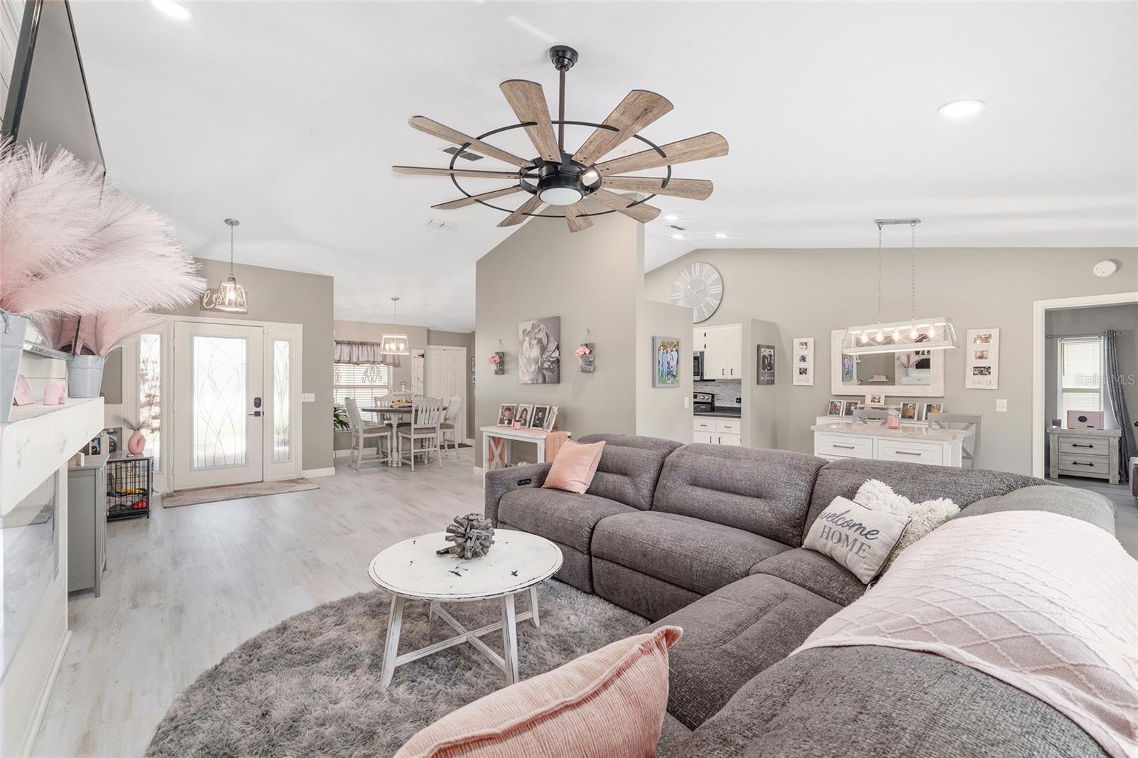 CRESTVIEW SUBD UNIT 2 - Residential