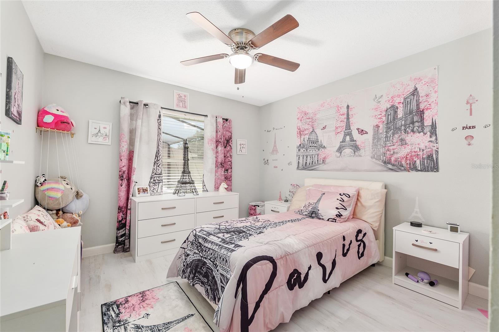 CRESTVIEW SUBD UNIT 2 - Residential