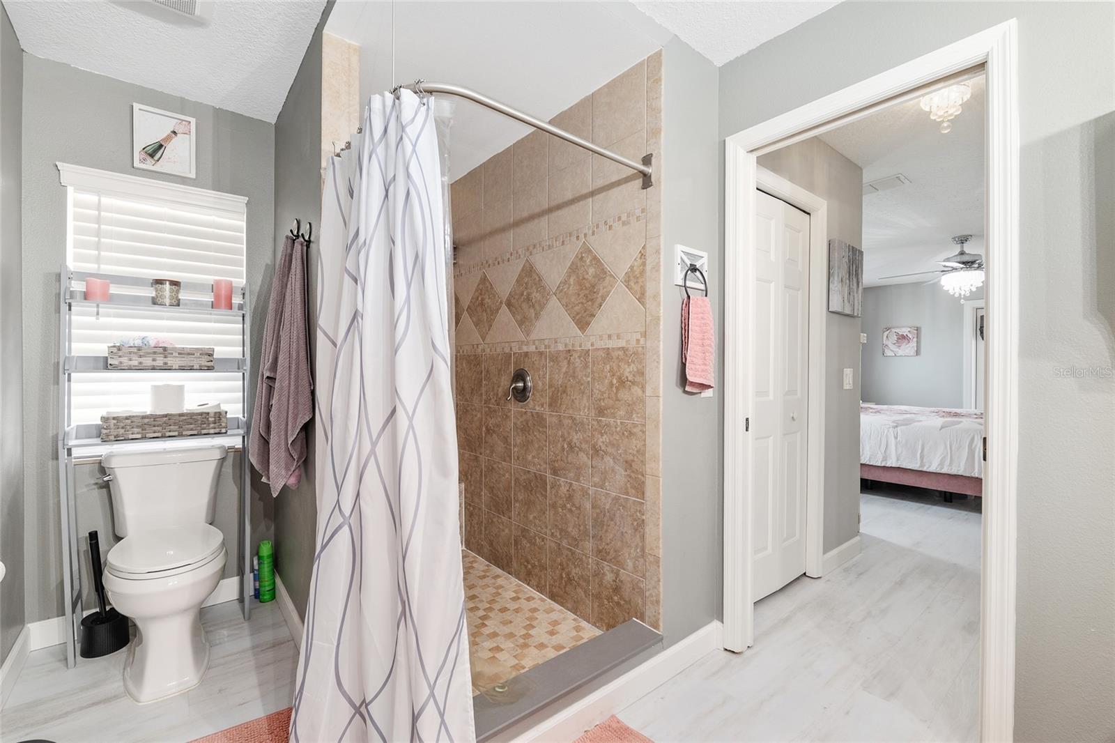 CRESTVIEW SUBD UNIT 2 - Residential