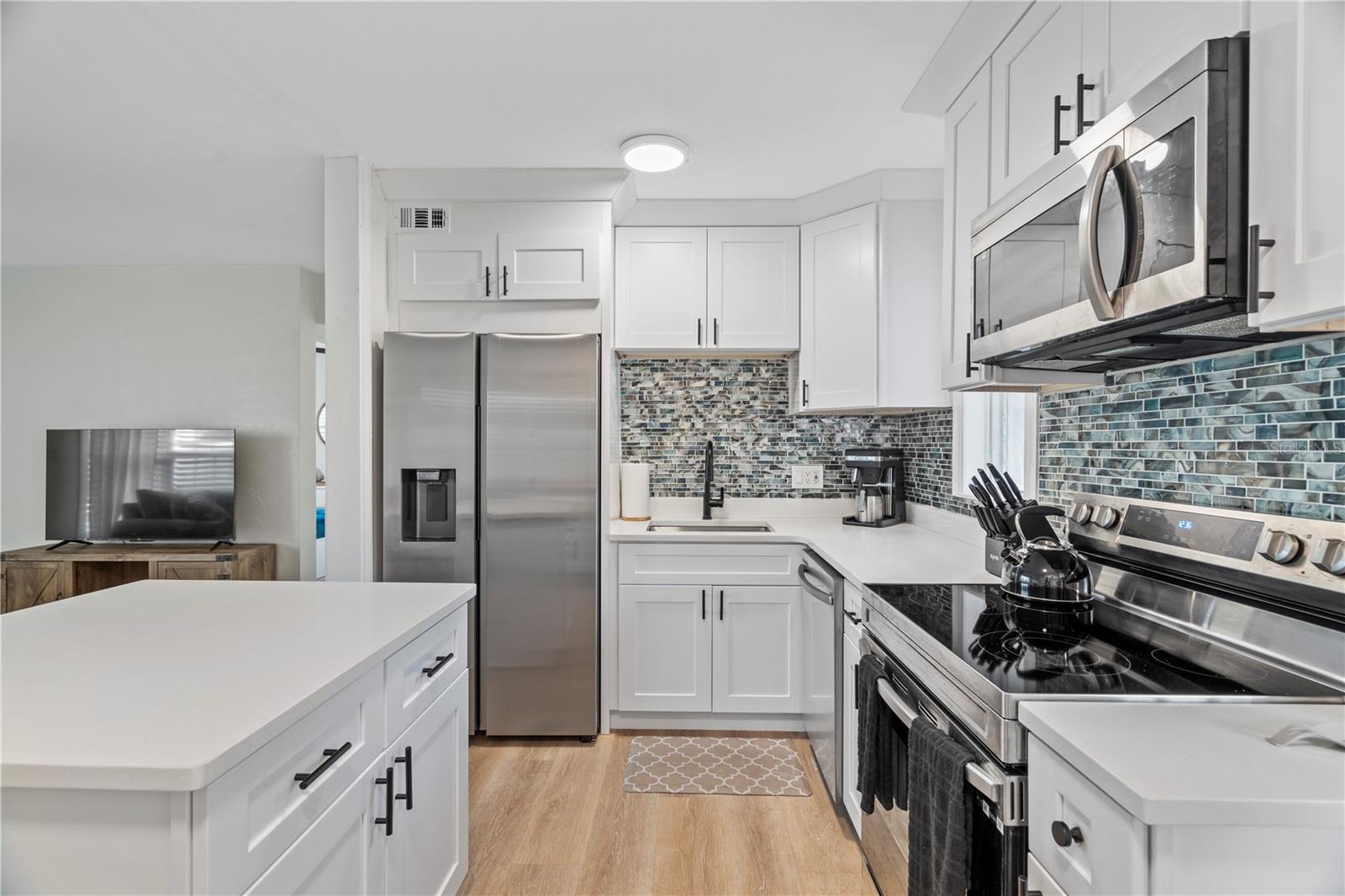8829 93RD STREET