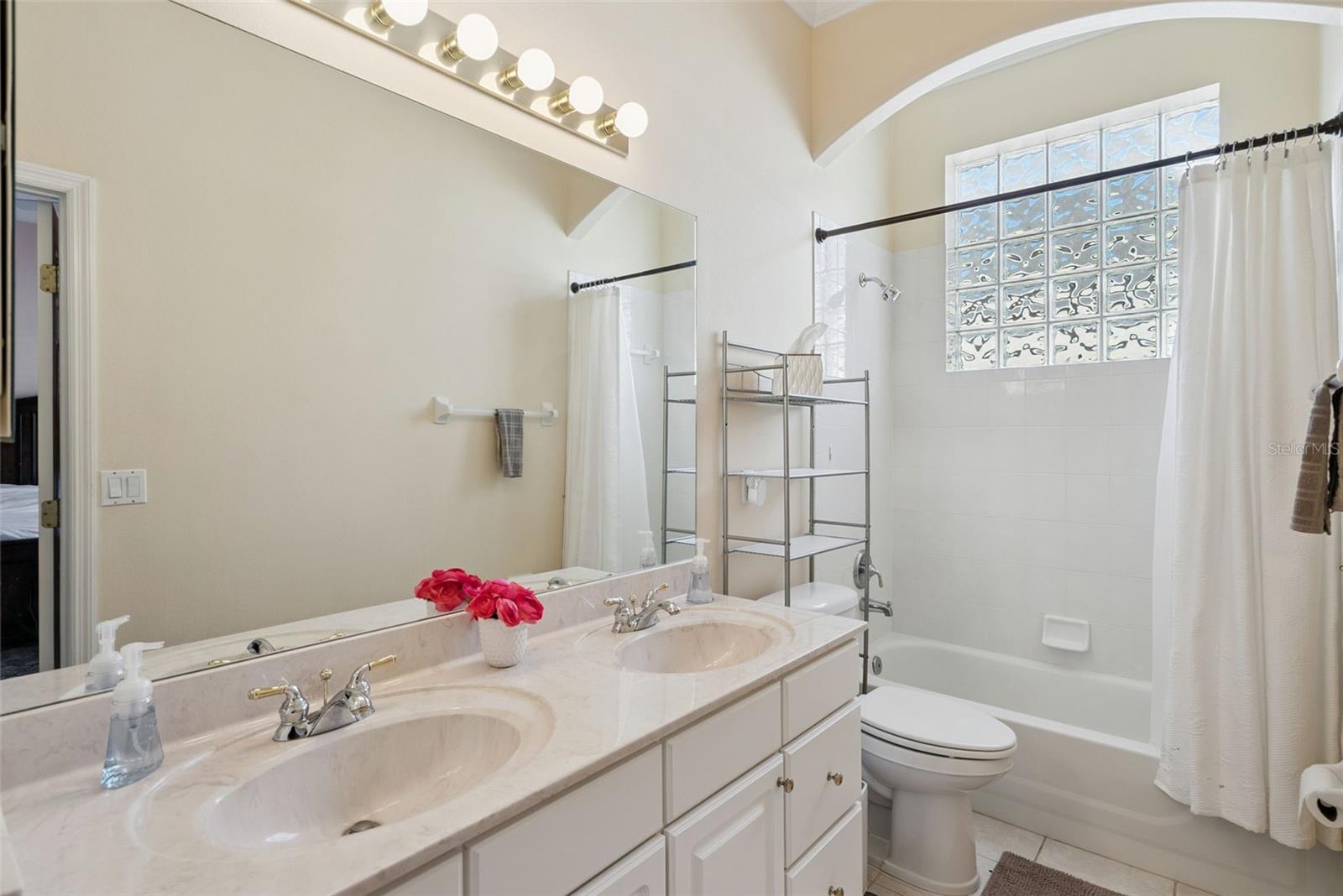 DIAMOND HILL AT SWEETWATER COUNTRY CLUB - Residential