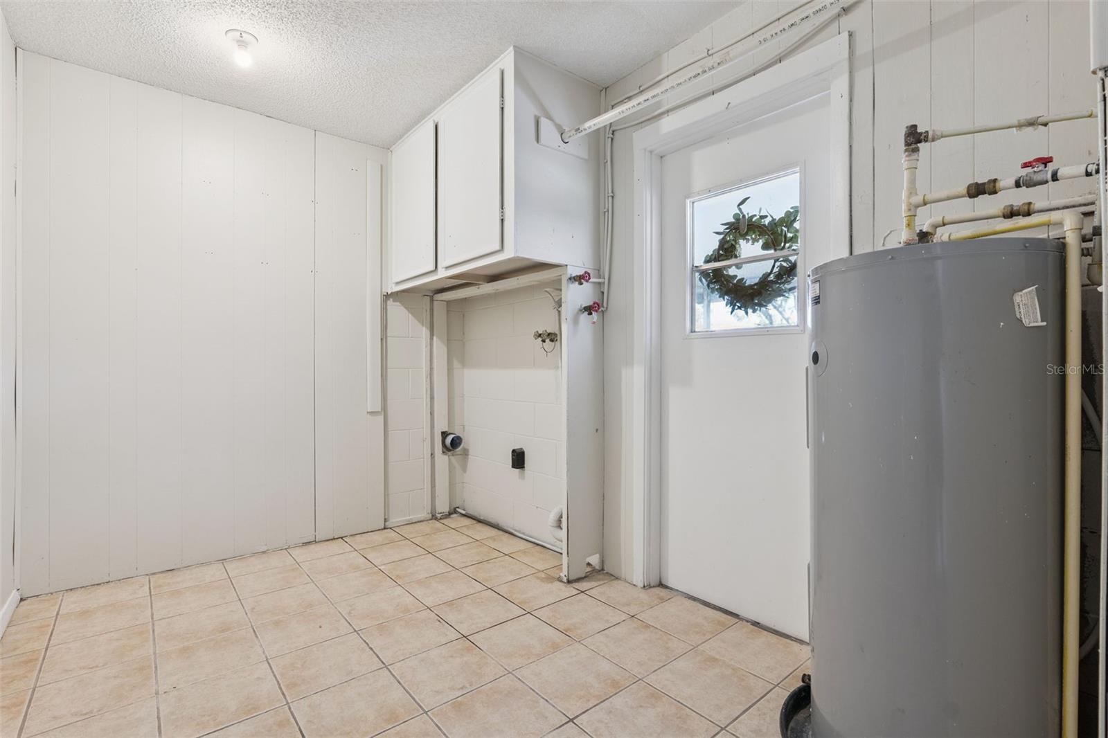 QUAIL TRAIL ESTATES - Residential