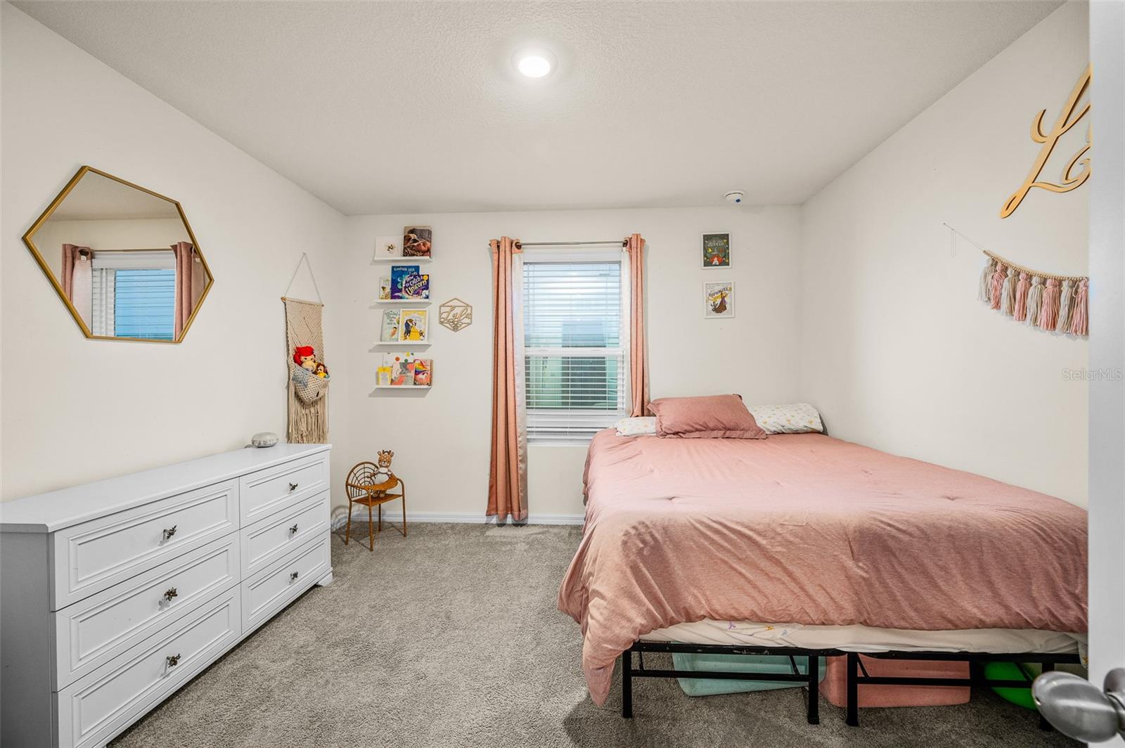 AVALON WOODS PH 1A PB 37 PG 70 - Residential