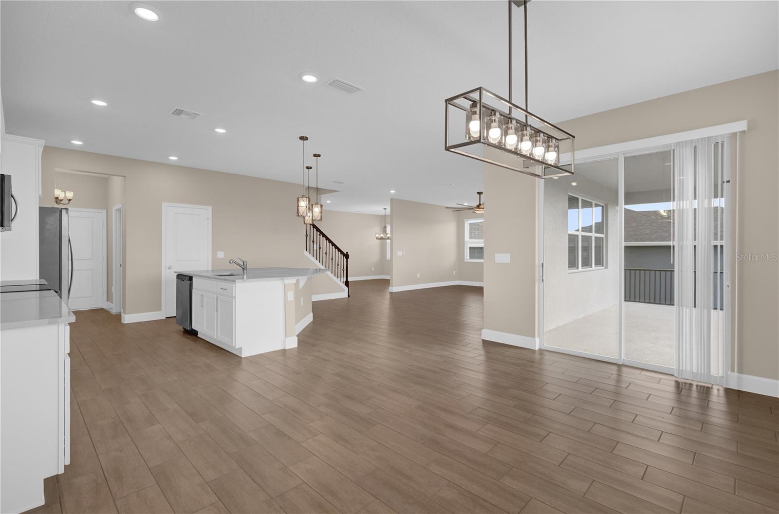 RESERVE/LK RDG PH 2 - Residential