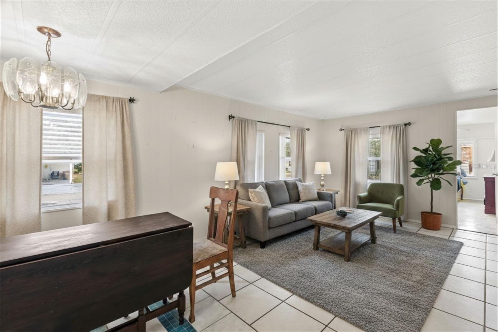 DORA PINES SUB - Residential