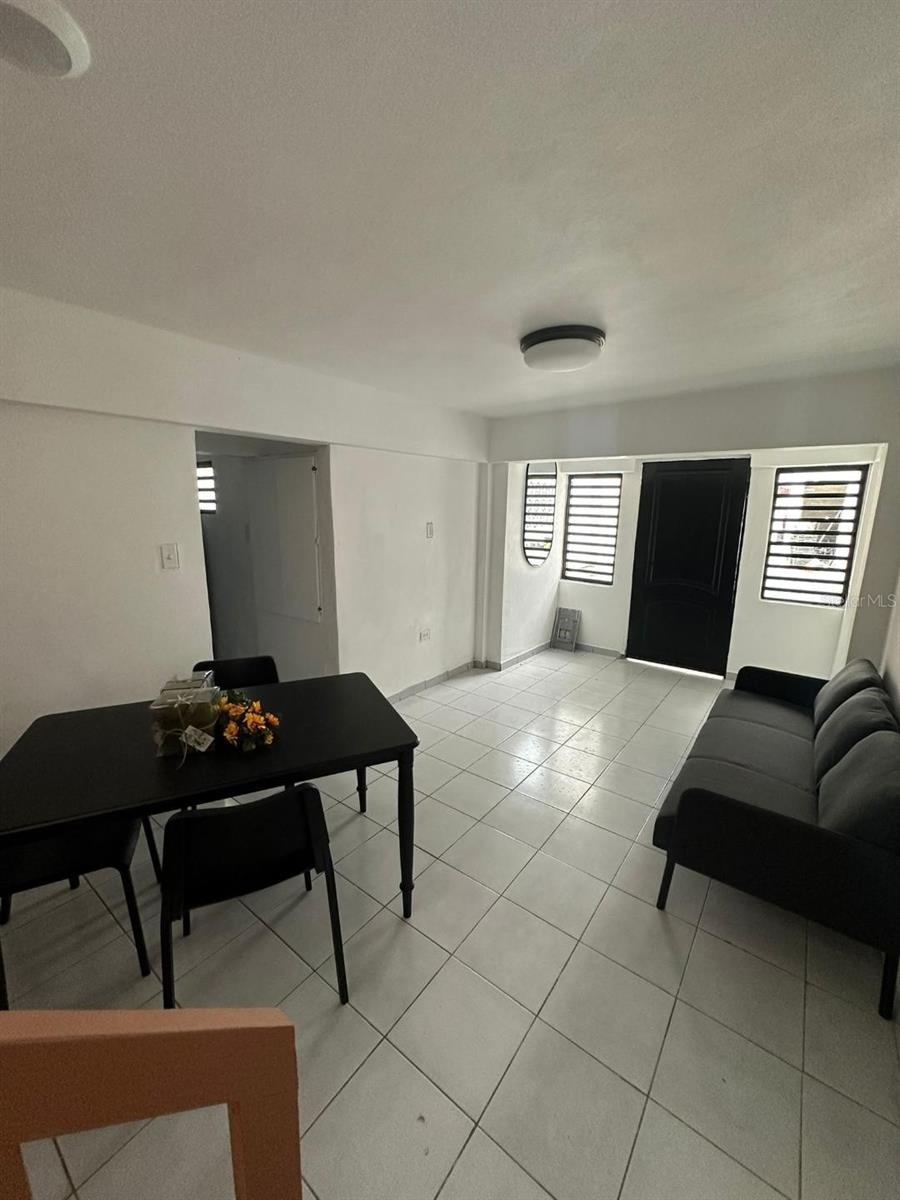 VILLA PALMERAS - Residential