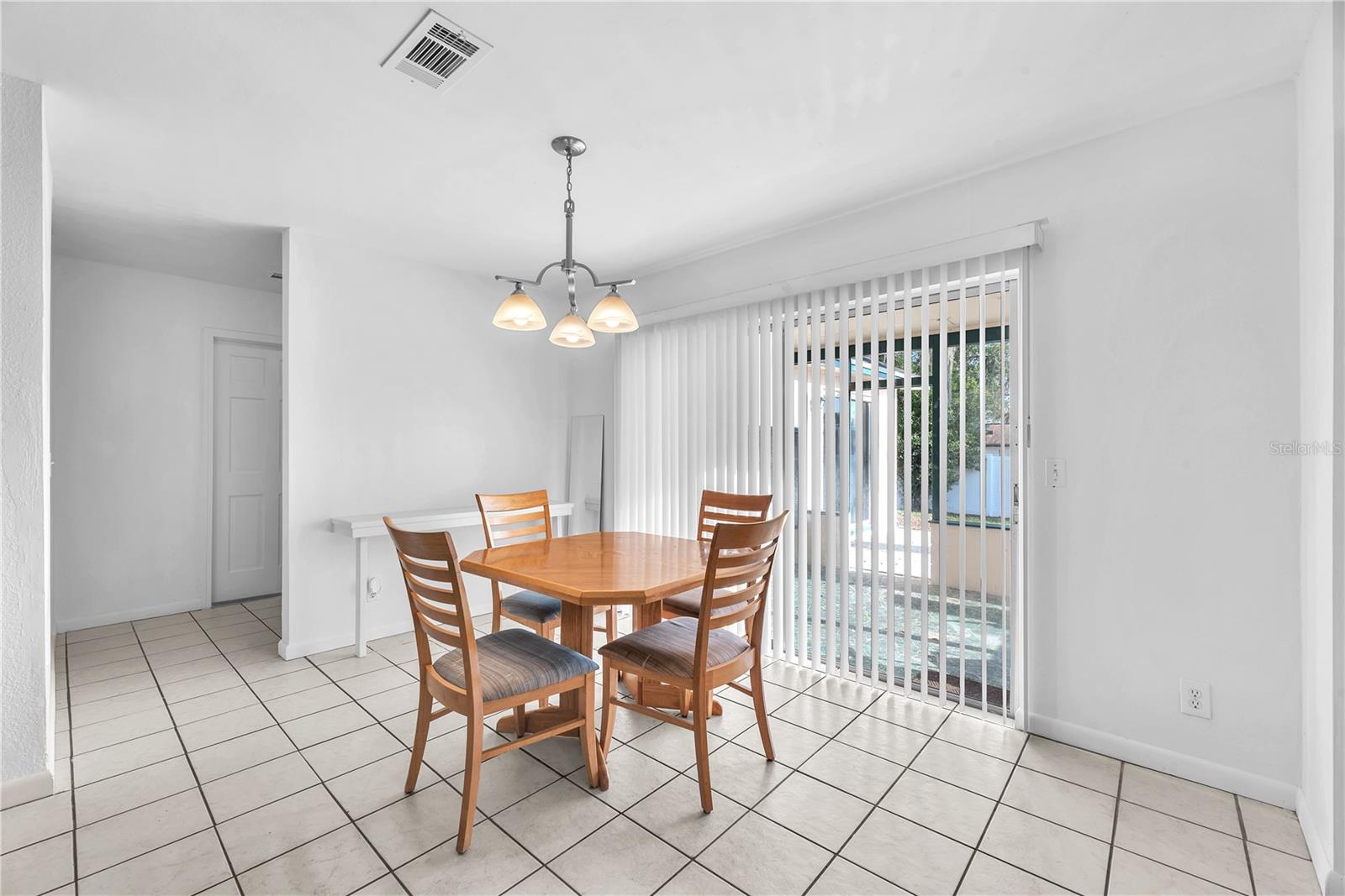 SOUTHWOOD HILLS UNIT 02 - Residential