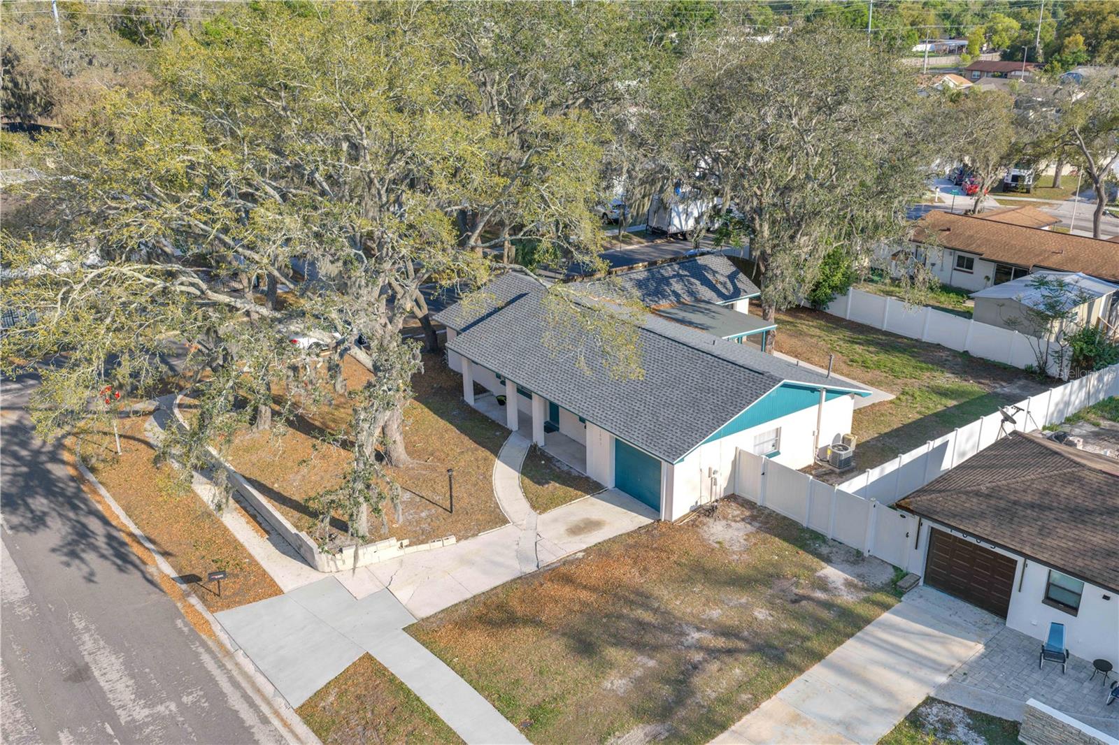 SOUTHWOOD HILLS UNIT 02 - Residential