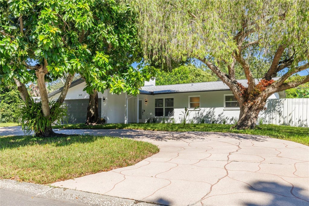 Photo of 1479 S Evergreen Avenue, Clearwater, FL 33756 (MLS # TB8557818)