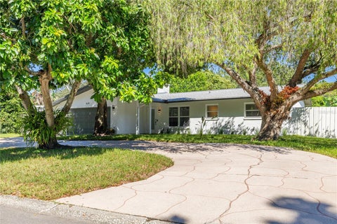 1479 S Evergreen Avenue, Clearwater, FL 33756