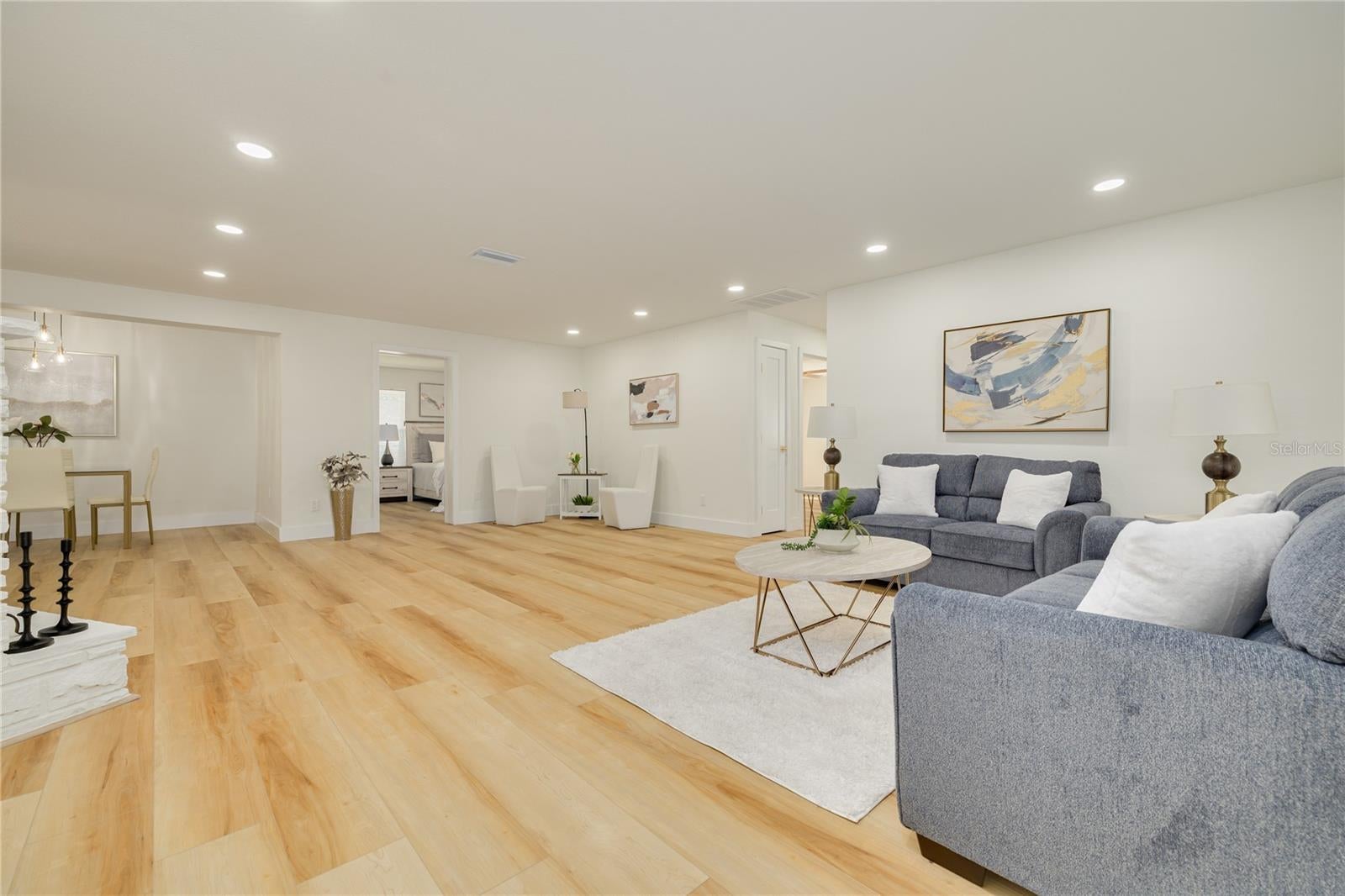 1479 S EVERGREEN AVENUE