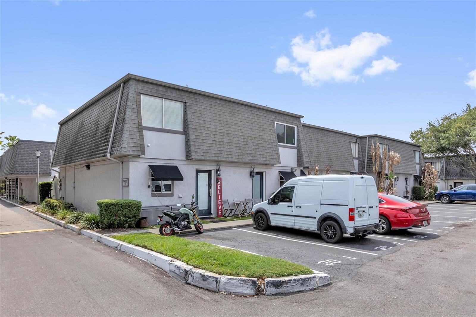 METRO/MICHIGAN PARK CONDO - Residential