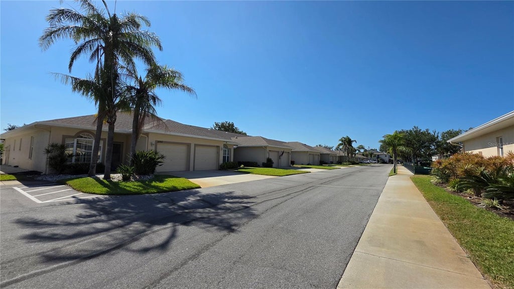 Photo of 2747 73rd Court W, Bradenton, FL 34209 (MLS # A4707093)