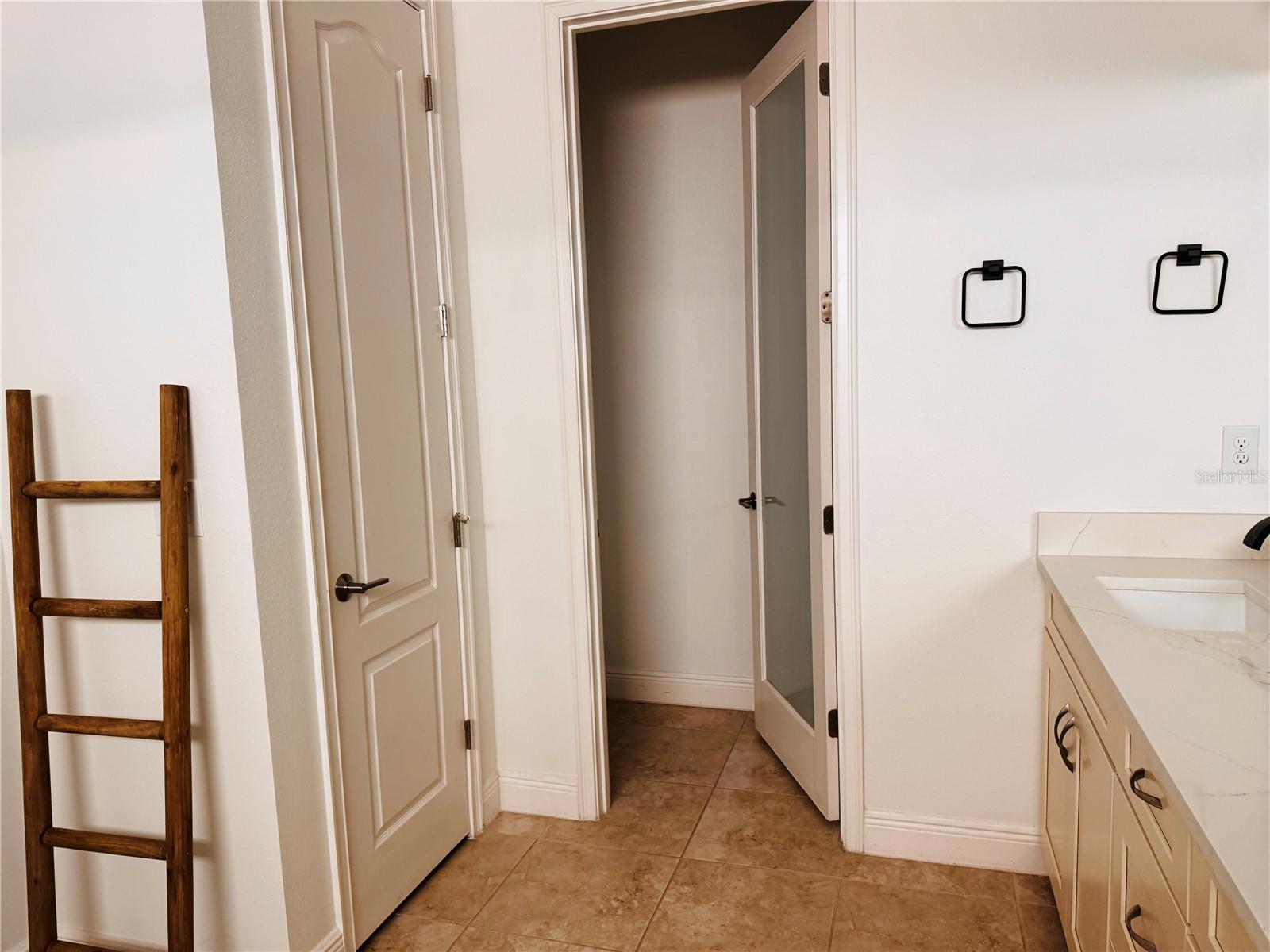 EAGLE CRK VILLAGE L PH 3A - Residential Lease